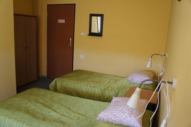 Nest Nocleg Poznań Esterno foto